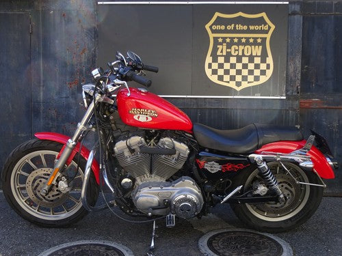 Harley-Davidson XL883L-I CR2 Side Cover Set 2010