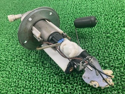 Suzuki B-KING GSX1300BK Fuel Pump 15100-23H00 OEM Used