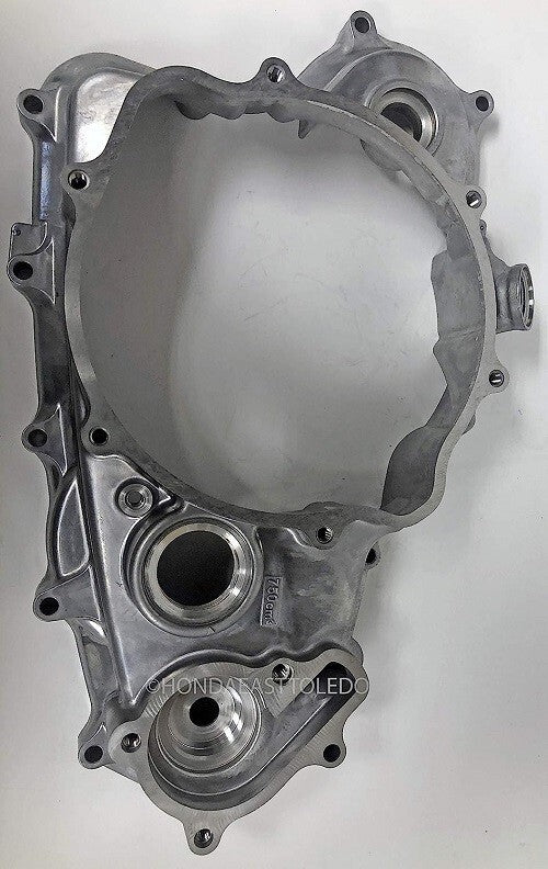 11331-MEY-670 OEM HONDA COVER R. CRANKCASE 11331-MEY-670