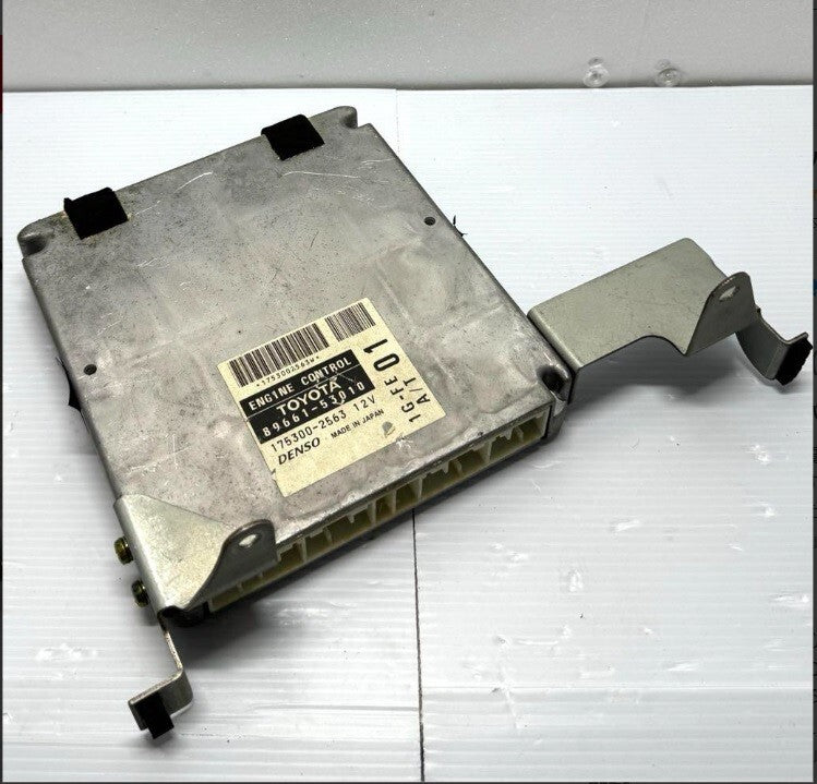 Toyota OEM engine controll unit ,1G-FE A/T ECU for 99-05 LEXUS IS200 89661-53010