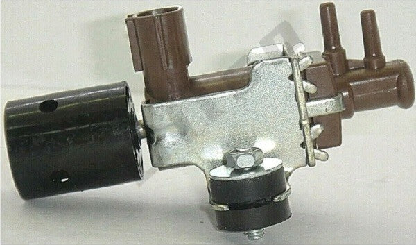 25819-17020 Genuine Toyota LAND CRUISER HDJ100 Valve Assy Vacuum Regulating OEM