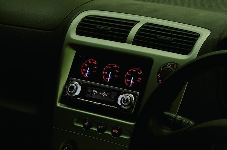Defi DIN Gauge Style21 Triple Gauge Red Letter DF14404
