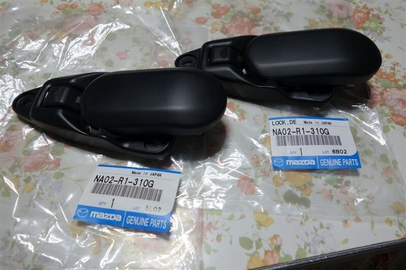 NA02-R1-310G Genuine Mazda Miata Detachable Top Lock Right & Left