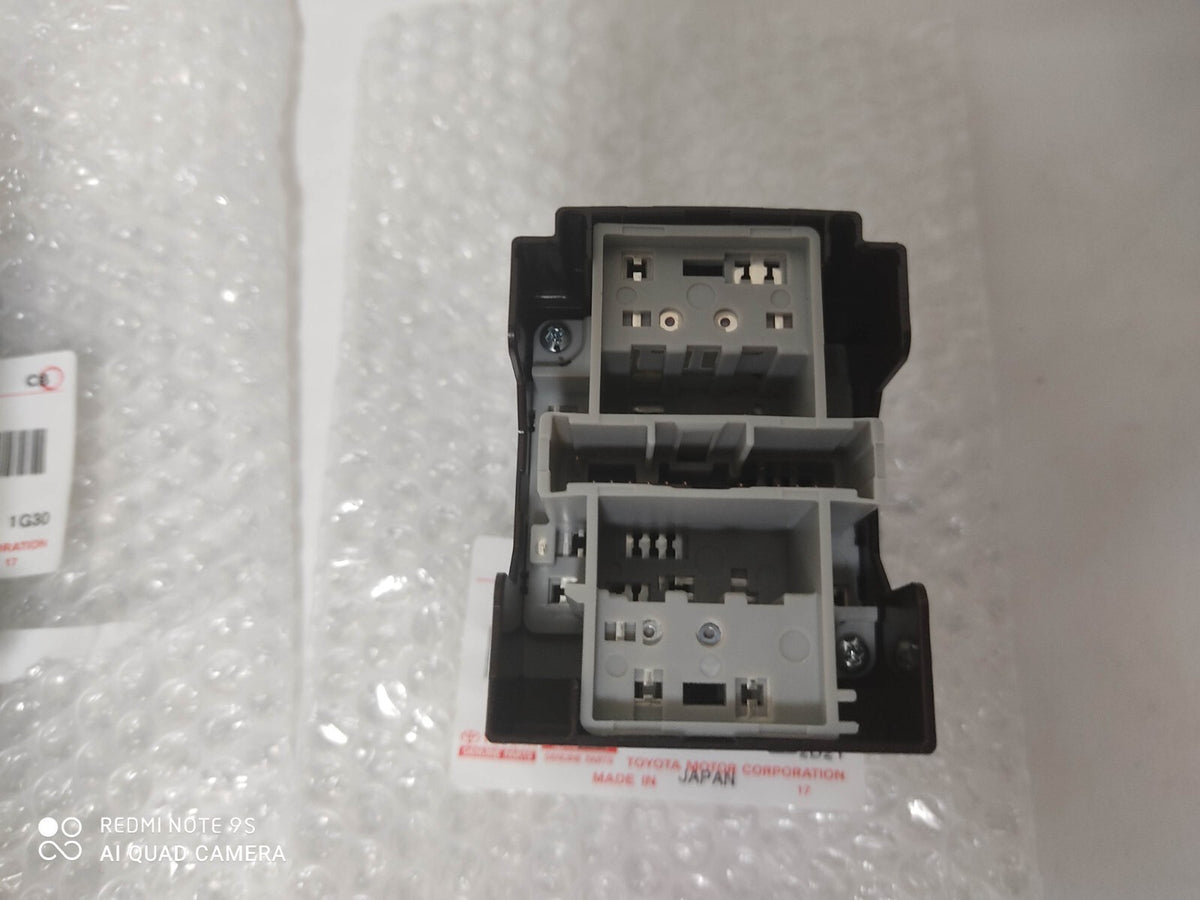 Toyota Genuine Rav4 MXAA54 Power Window & Mirror Switch LED Back light OEM Japan