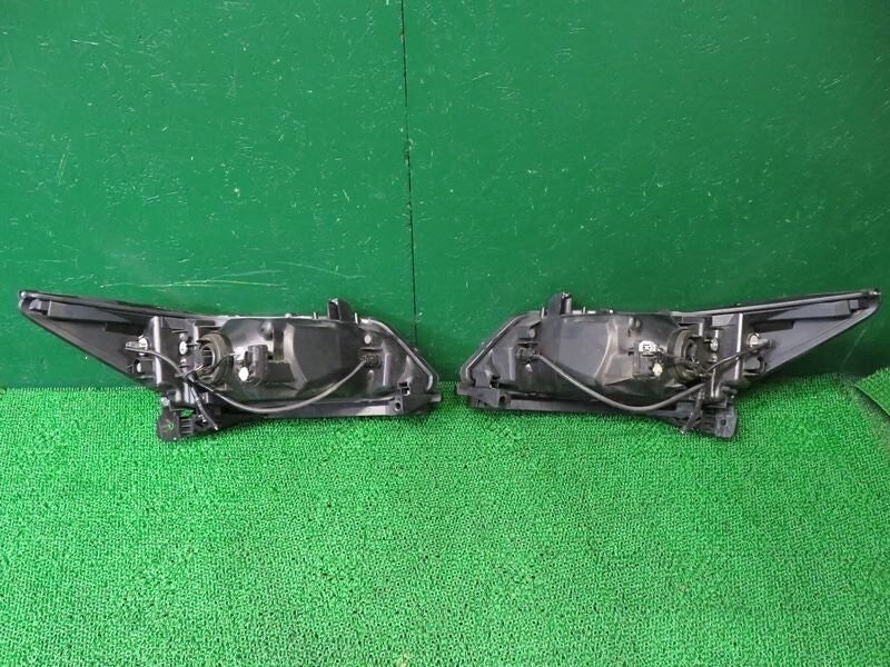 Honda Stream RN6 RN7 RN8 Late model Headlight Halogen KOITO 100-22653 OEM JDM