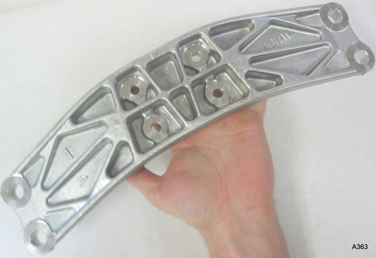 TOYOTA JZA80 SUPRA MK4 V160 V161 GENUINE CROSS MEMBER TRANSMISSION OEM Japan
