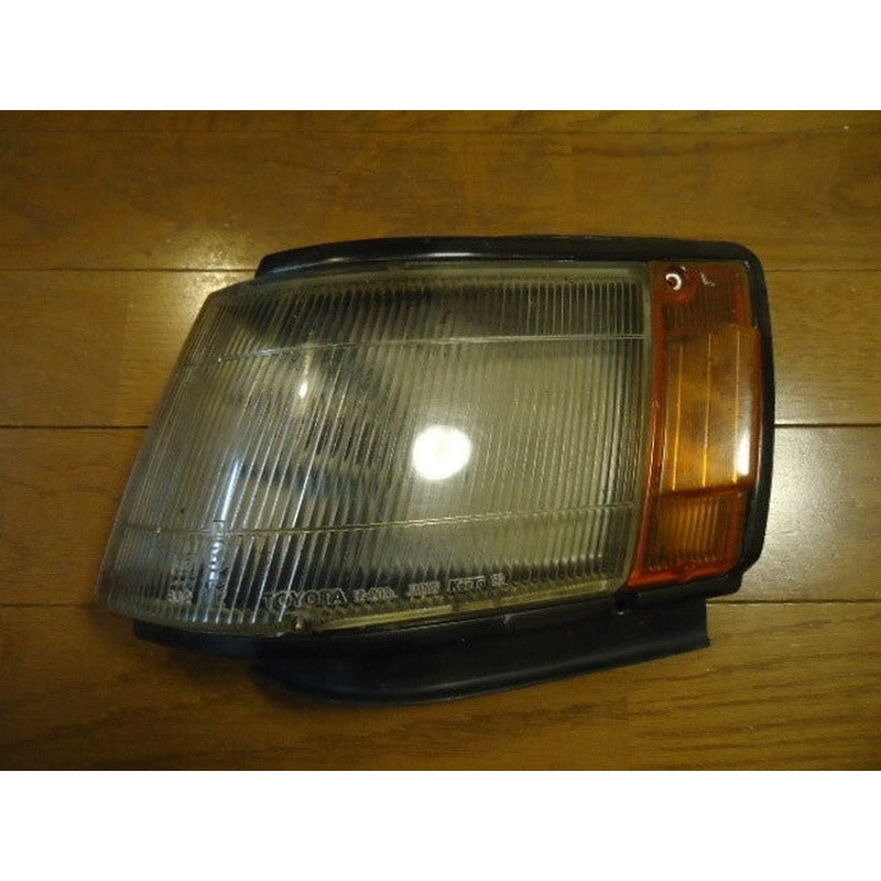[USED] Toyota AE86 Early Model Left Corner Lens