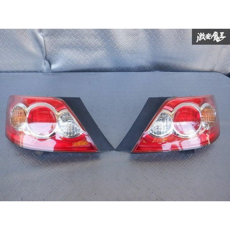 [USED] Toyota GRX120 GRX121 GRX125 MARK X Genuine Taillamp Light Tail Lamp Set