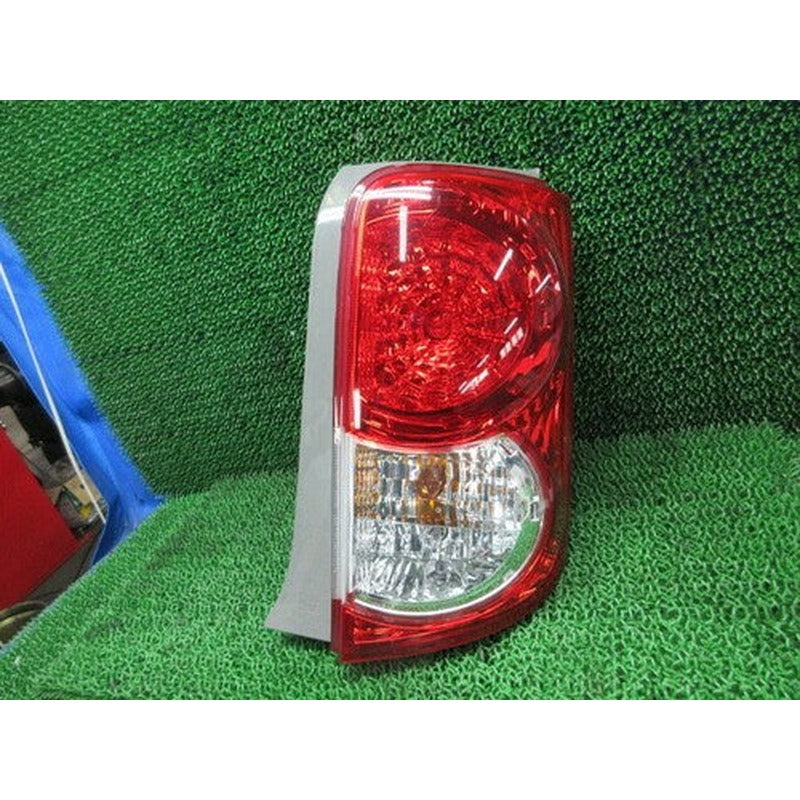 [USED] Toyota Corolla Rumion ZRE152 Taillights Tail Lights Lamps Right STANLEY 12-541