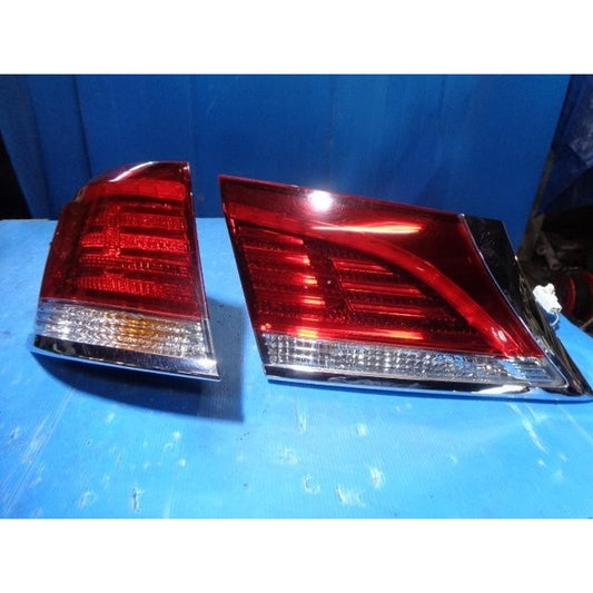 [USED] Toyota Crown Royal AWS210 GRS210 Left Tail Lights LED Rear Lamps 2015-2018