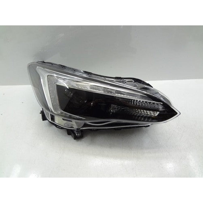 [USED] Subaru Impreza G4 GK7 Right Headlight 84002FL000