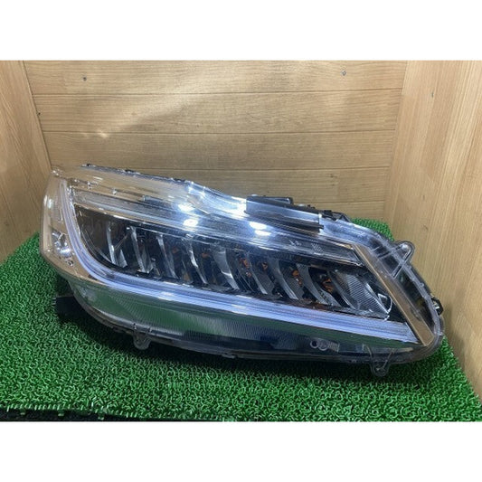 [USED] Honda Accord Hybrid CR7 2016-2020 Right Headlight LED Stanley W3223 OEM JDM