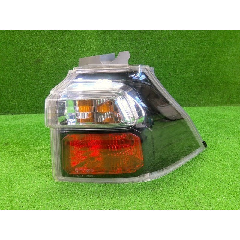 [USED] Honda Stepwgn Spada RG1 RG2 2007-2009 Right Tail Light Lamp STANLEY P8027 OEM
