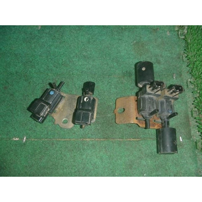 [USED] Mitsubishi Minicab U42T 1991-1999 Vacuum Switching Solenoid Valve Genuine OEM