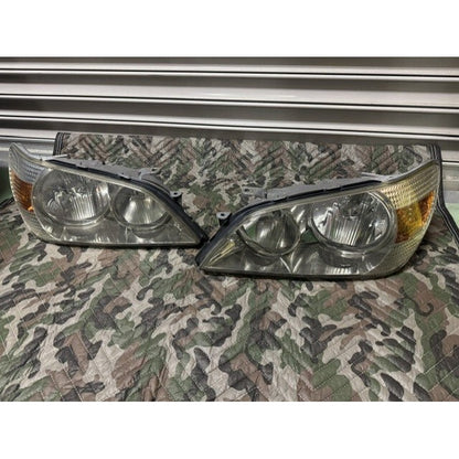 [USED] Toyota Altezza SXE10 GXE10 Lexus IS200 IS300 1998-2005 Headlight Lamp OEM JDM
