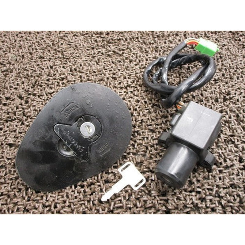 [USED] Suzuki RG250 Gamma Ignition Key Set Tank Cap GJ21A Used