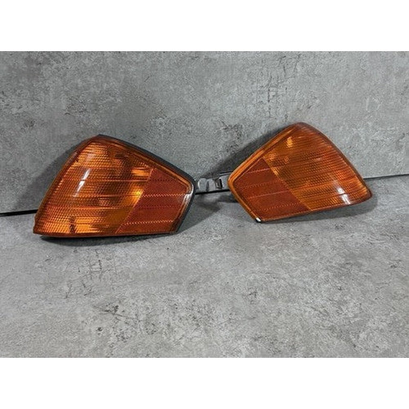 [USED] Mercedes-Benz R129 SL-Class Front Turn Signal Corner Lamp Pair OEM