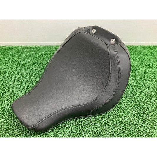 [USED] Harley-Davidson FLFB Softail Fat Boy M8 Front Seat Genuine OEM 52000332