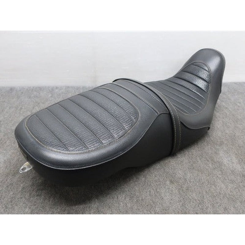 [USED] K&H Double Seat Tuck Roll Harley-Davidson Touring 2008+