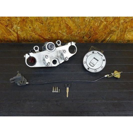 [USED] Yamaha XJR1300 RP01J RP03J Ignition Key Set Top Bridge