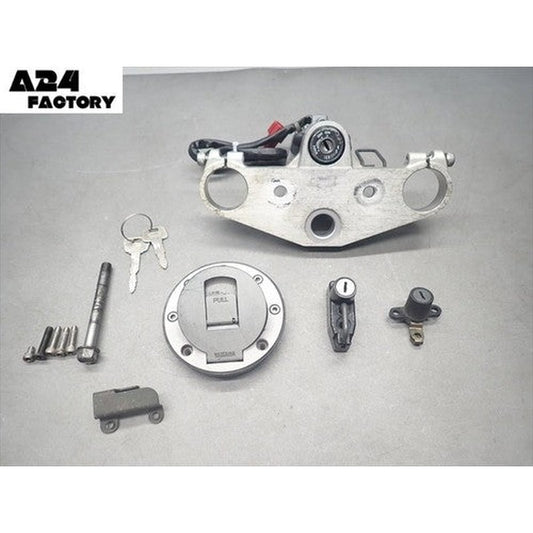[USED] Yamaha FZ400 Ignition Key Set Main Holder Cap 1997 4YR1