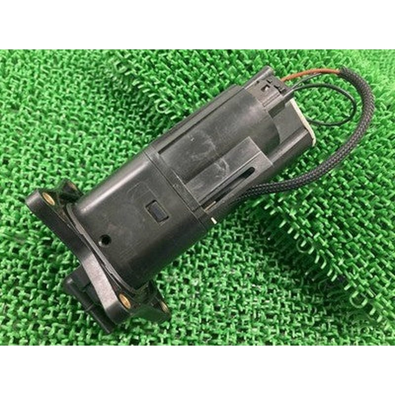 [USED] KTM 790 Duke 890 Duke Fuel Pump 64107088000 OEM Used