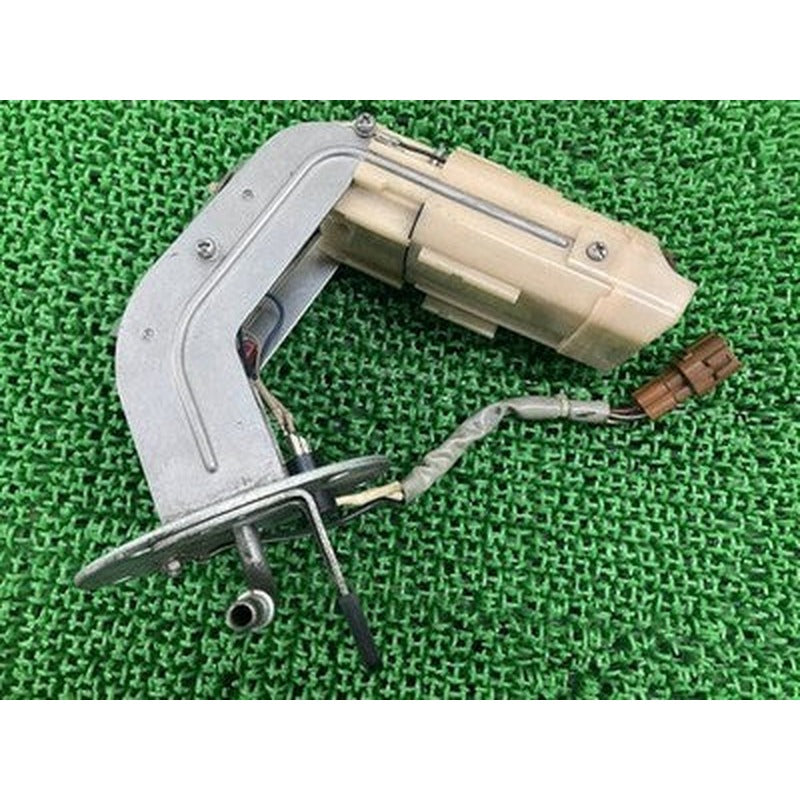 [USED] Suzuki Bandit 1250S Fuel Pump 15100-18H00 GW72A OEM