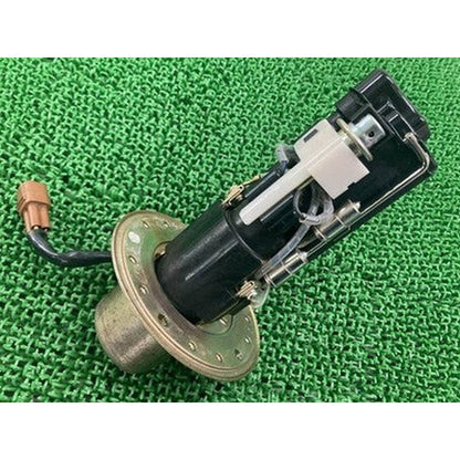 [USED] Suzuki GSX-R750 Fuel Pump 15100-35F00 OEM 2001-2003