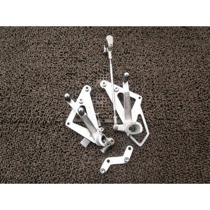 [USED] Beet Yamaha FZR400R Rearsets Footpegs 1WG Carburetor