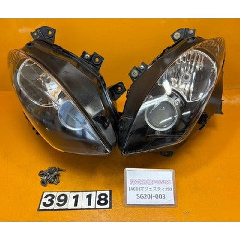 [USED] Yamaha Majesty 250 SG20J-003 Headlight Left Right Set Used