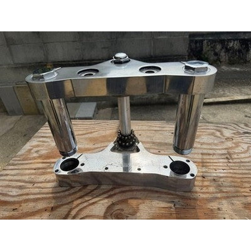 [USED] Rare Yamaha Dragstar 400 1100 Classic Steering Head Stem Set