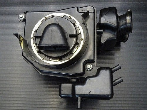 Honda GL700 Wing Interstate 1983 RC10 Air Cleaner