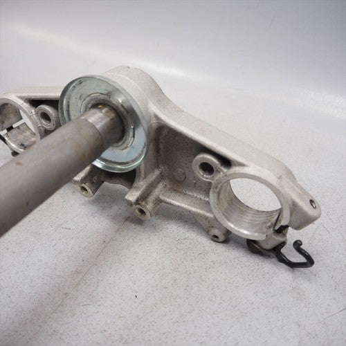 Honda Bros 400 MC21 NC25-1005 Genuine OEM Steering Stem Top Bridge