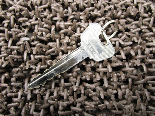 Yamaha TRX850 4NX Top Bridge Stem Main Key Set Carburetor