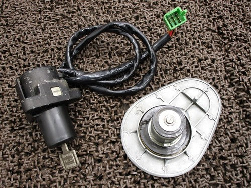 Suzuki RG250 Gamma Ignition Key Set Tank Cap GJ21A Used