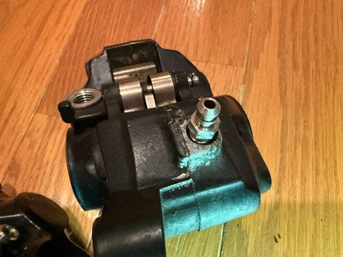 Yamaha TZR250R 3XV Front Brake Caliper Set