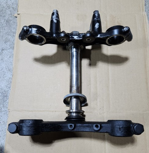 Kawasaki Z1R Genuine OEM Steering Stem Top Bridge