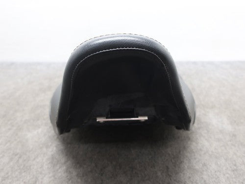 K&H Double Seat Tuck Roll Harley-Davidson Touring 2008+