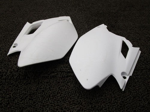 Yamaha WR250F Side Cover Left Right CG22W G343E