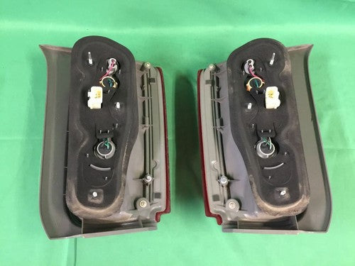 Toyota Rumion Scion Xb ZRE152 Tail Lights Lamps Set STANLEY 12-541 JDM