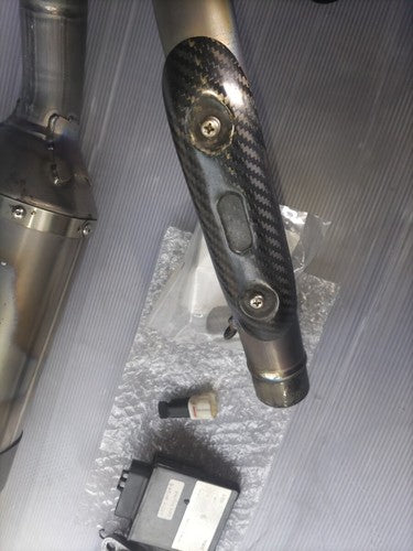 Leovince Full Exhaust System Husqvarna SM250R 2010 Mikuni ECU