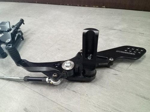 STRIKER Racing Rearset Kit Black for Suzuki GSX1300R Hayabusa 1999-2020