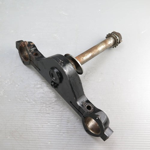 Harley-Davidson Road King FLHR 1450 Genuine OEM Steering Stem Bracket