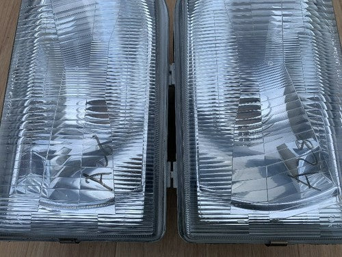 Honda Acty Truck HA4 HH3 HA3 HH4 Headlight left and right Set