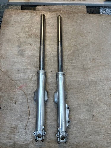 Suzuki GT 550 Genuine OEM Front Fork Suspension