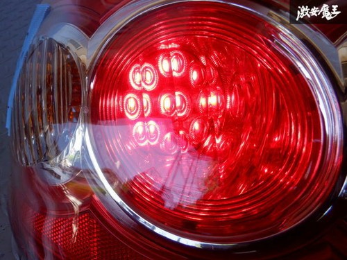 Toyota GRX120 GRX121 GRX125 MARK X Genuine Taillamp Light Tail Lamp Set