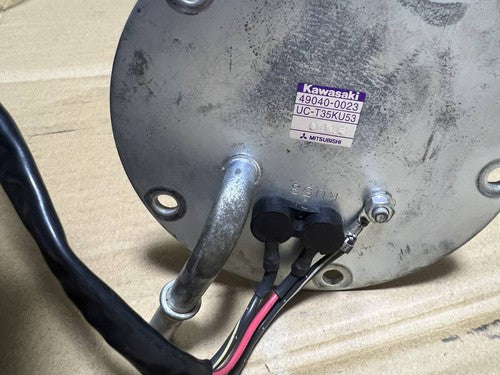 Kawasaki ZX-6R ZX6R OEM Fuel Pump 49040-0023
