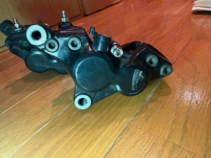 Yamaha TZR250R 3XV Front Brake Caliper Set