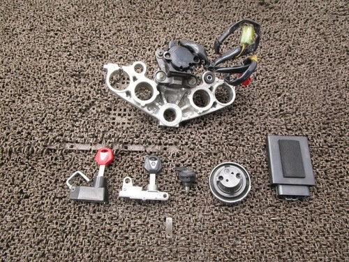 Yamaha SR400 Top Bridge Main Ignition Key Set ECU RH03J FI
