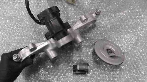 Honda VTR250 MC33 Ignition Key Set Used